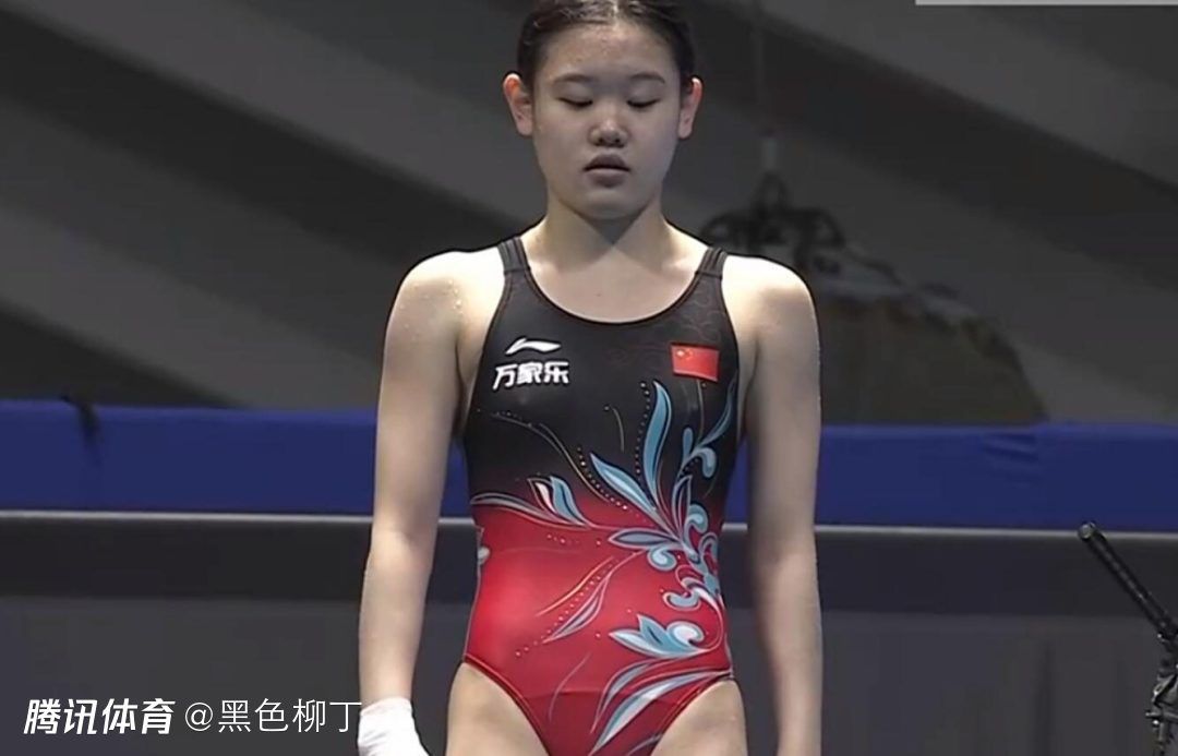 女性a裸体视频
